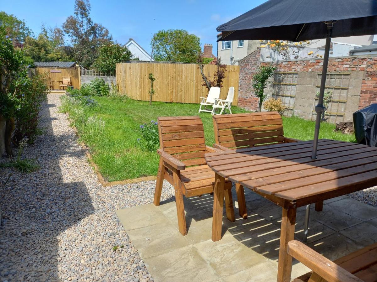 Pet Friendly Beautiful Detached Cottage Close To Spurn Point, Easington And Withersea 킹스턴어폰헐 외부 사진
